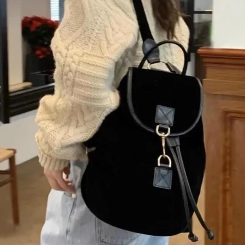 Mochila de veludo com bolsa de ombro versátil, bolsa texturizada na moda, nicho coreano, mesma seda genuína, elegante