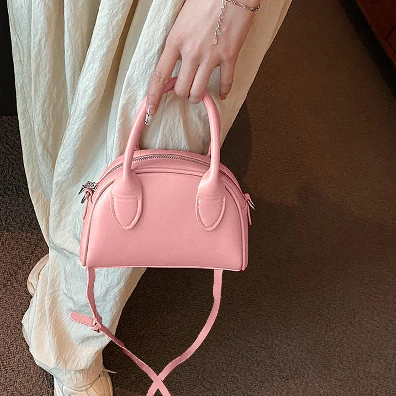 French Style Pink Shoulder Crossbody Bag for Women 2025 New Trendy All-Match Square Shell Sling Bag Female Simple Portable Pouch