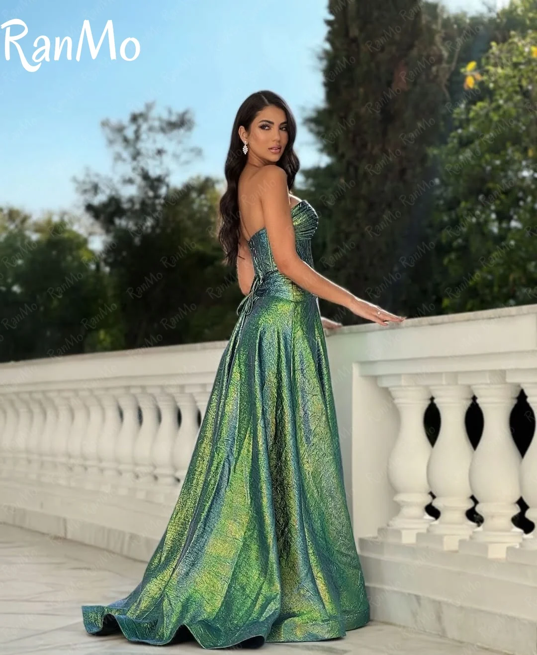 Elegancka suknia balowa Ranmo, dekolt w serduszko, laserowe rozcięcie z boku, suknia na przyjęcie weselne, błyszcząca satynowa plisowana suknia wieczorowa z trenem, szyta na miarę.