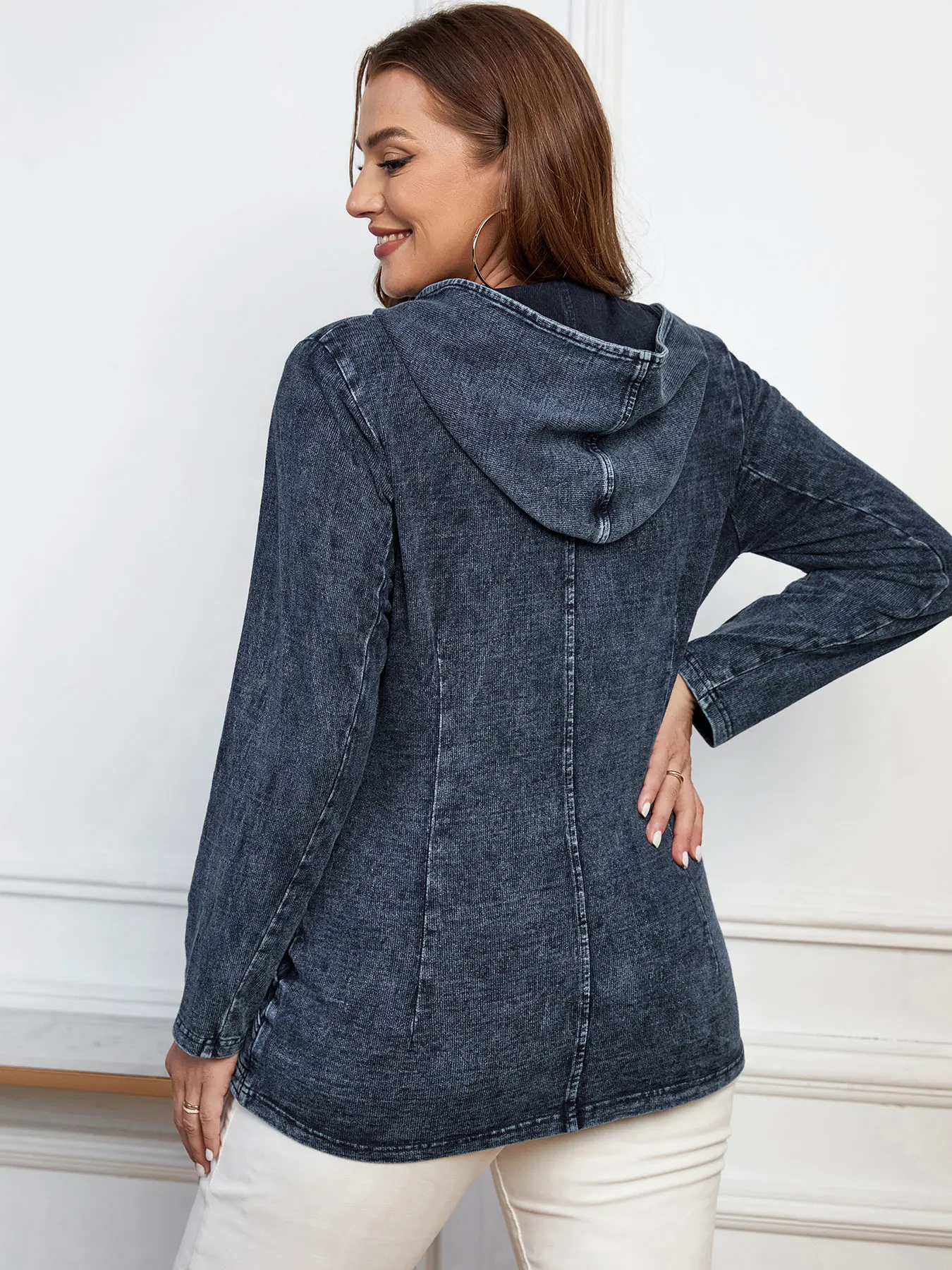 LIH HUA Women's Plus Size Denim Jacket Women's Casual High End Stretch Knit Denim Jacket with Shoulder Pads Denim Jacket