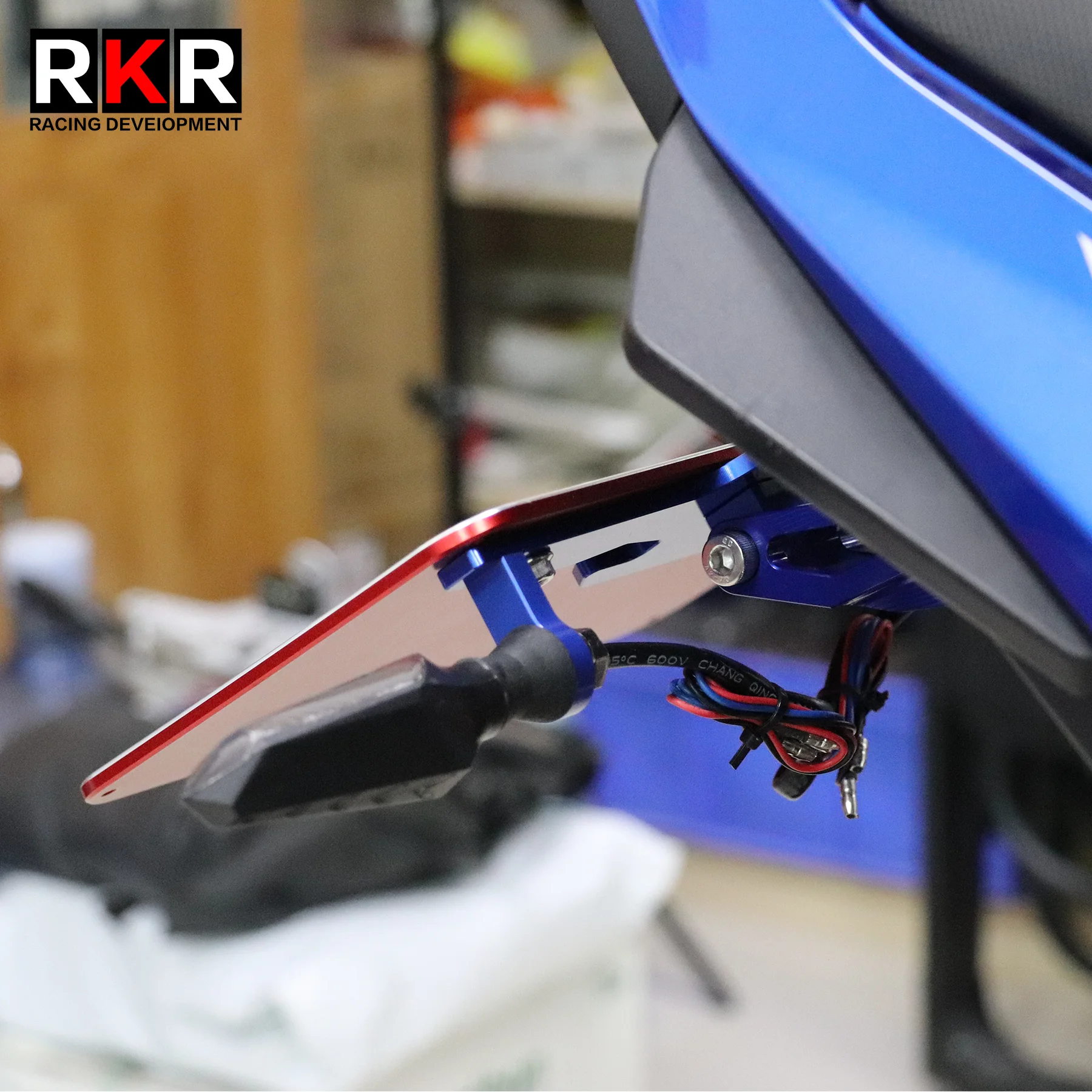 For Suzuki GSX250R Gsx250 Motorcycle Modified Rear License Plate Mount Holder Frame With Folding And Adjustable Rear Tail
