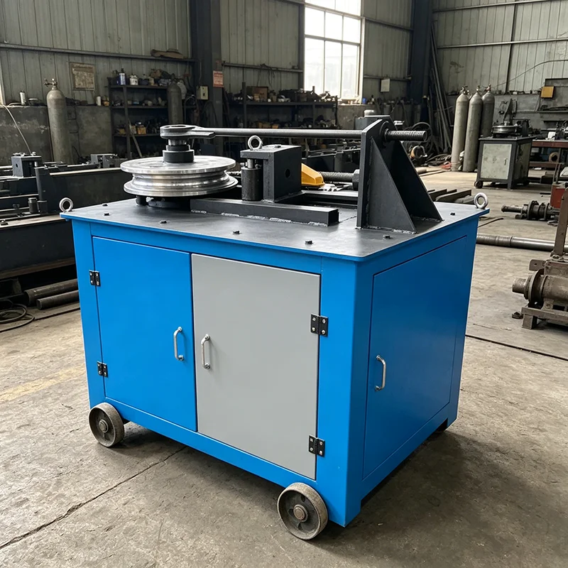 Semi-Automatic Hydraulic Pipe Bender 180° Max Angle ±1° Accuracy for Construction Steel Pipe Bending