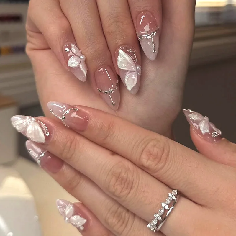 24Pcs Gradient French Almond False Nails Nude Pink with Butterfly Flower Tips Press on Chain Diamond Design Pearl Fake Nails Art