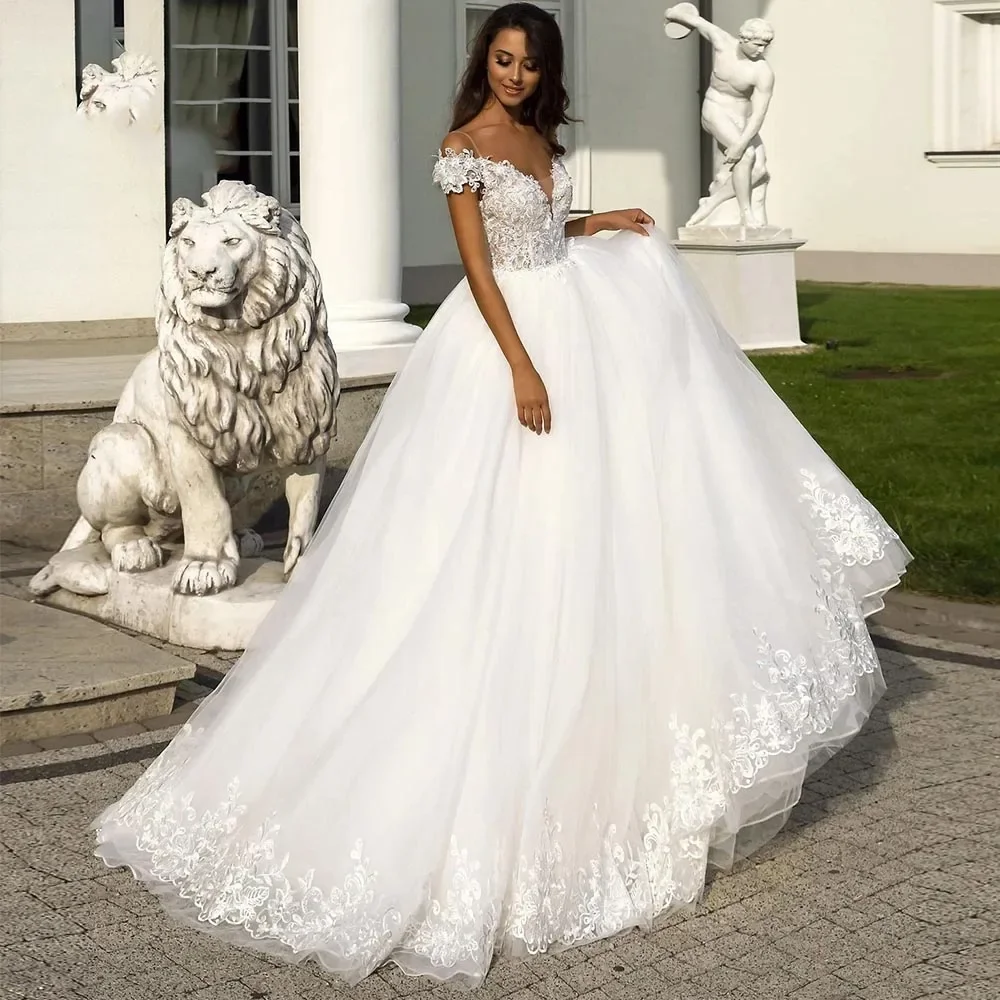 

Customzied2025 Embroidery Clip Shoulder Short Sleeve Wedding Ball Button Pommel Gown Lace Tulle Floor-Length Train Bridal Dress