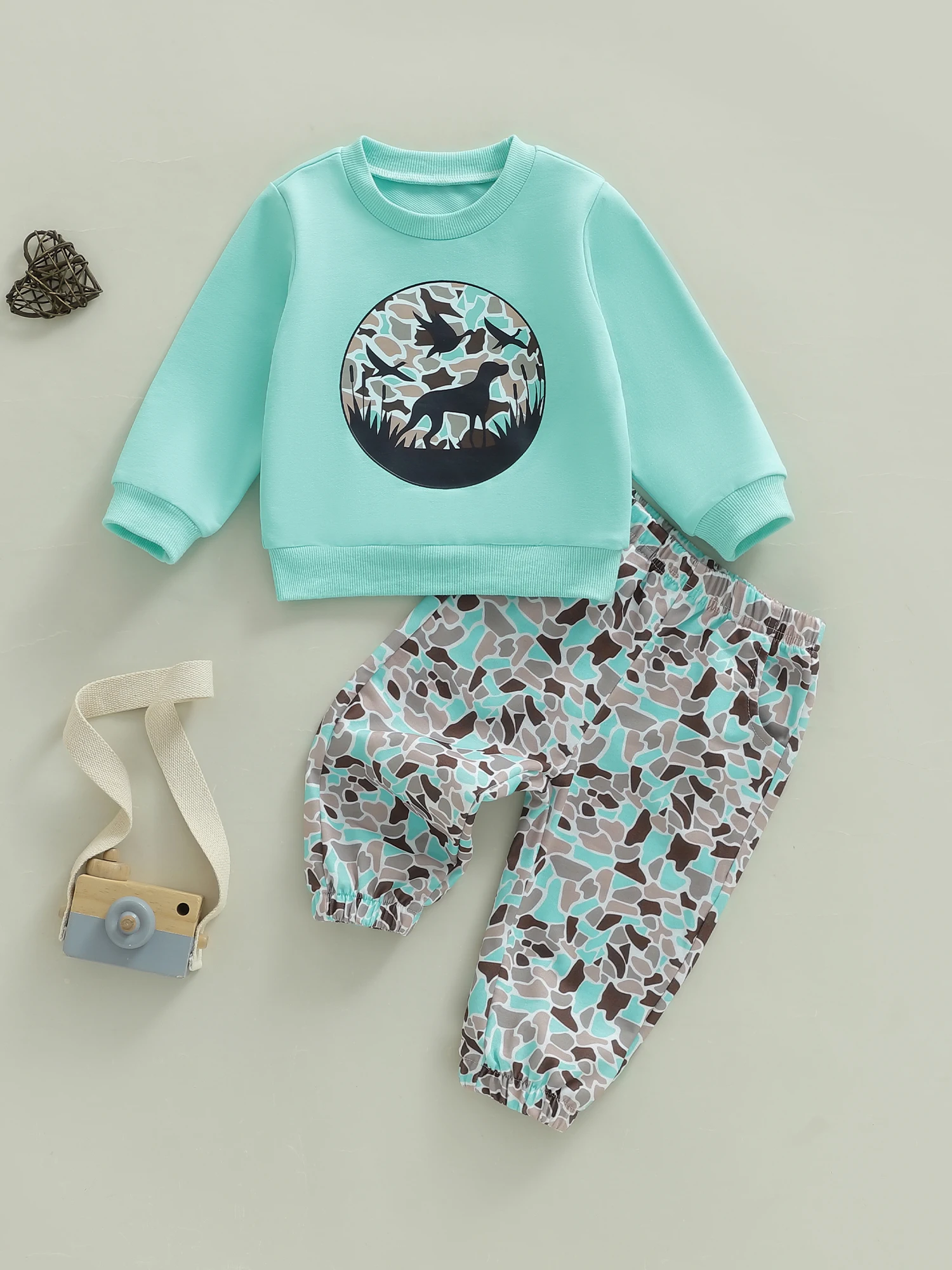 

Toddler Girl 2 Piece Outfits Stylish Floral Print Ruffle Sleeve Crew Neck Tops and Elastic Waist Legging Pants Set for Fall