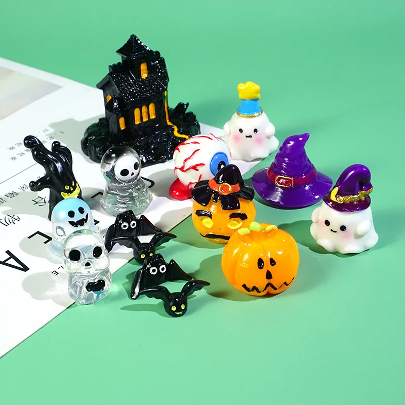 

Best Miniature Dark Castle Bat jack-o '-lantern Comb ornament diy cream table material kit