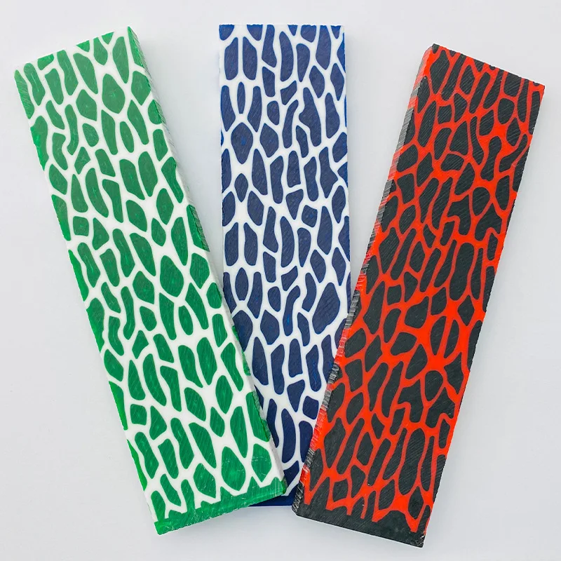 Balance à manche en résine avec motif de girafe coloré – Pour la fabrication de manche de couteau de bricolage/fait maison, matériel artisanal (130x40x8mm)