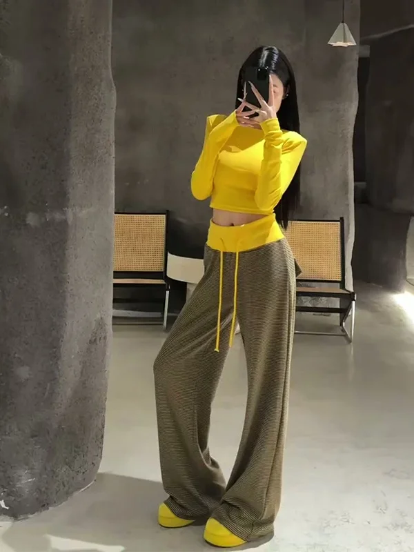 

2025 New Color Block Design round Neck Long Sleeve Crop Top High Waist Belted Striped Wide Leg Pants Set Fashionable Women's ...