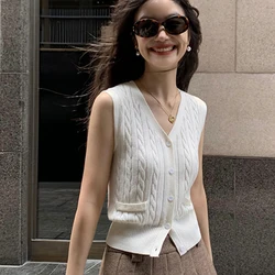 Women‘s Knitted Cardigan Vest 2024 New Spring/Autumn V-neck Camisole  Fashion Versatile Slim Fit Short Sleeveless Sweater Tops