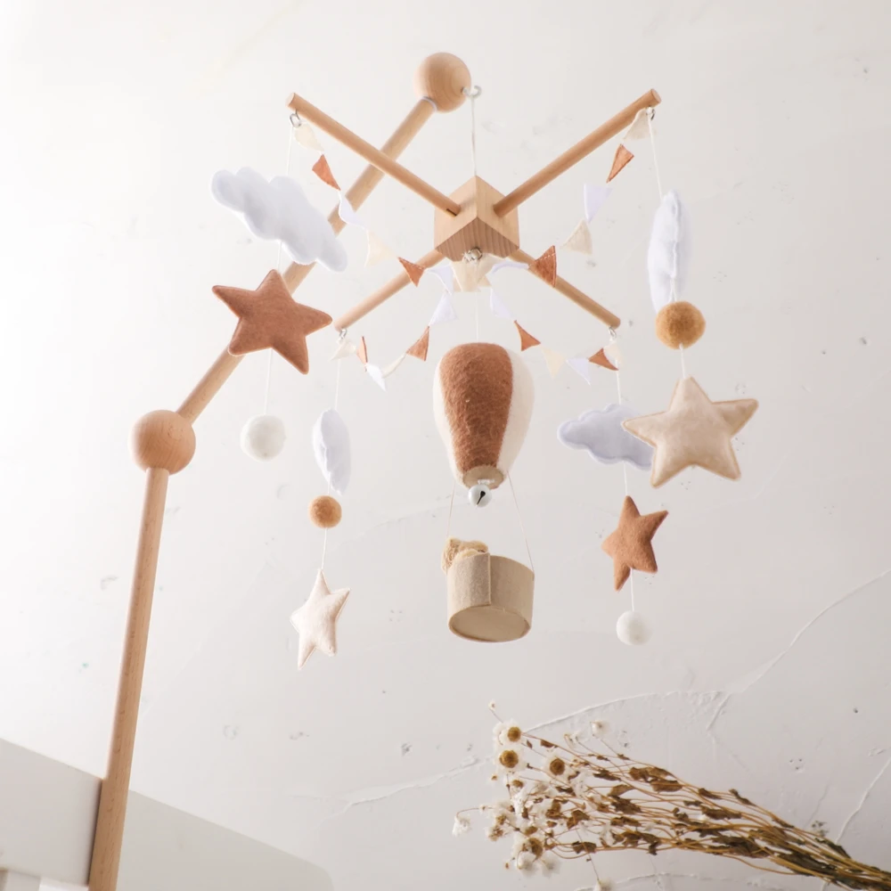 ทารกแรกเกิดไม้ Rattles ของเล่นเด็กทารก Crib Mobile Bed Bell Soft Felt บอลลูนร้อนทารกแรกเกิดเพลง Bed Bell แขวนของเล่น Crib Bracket