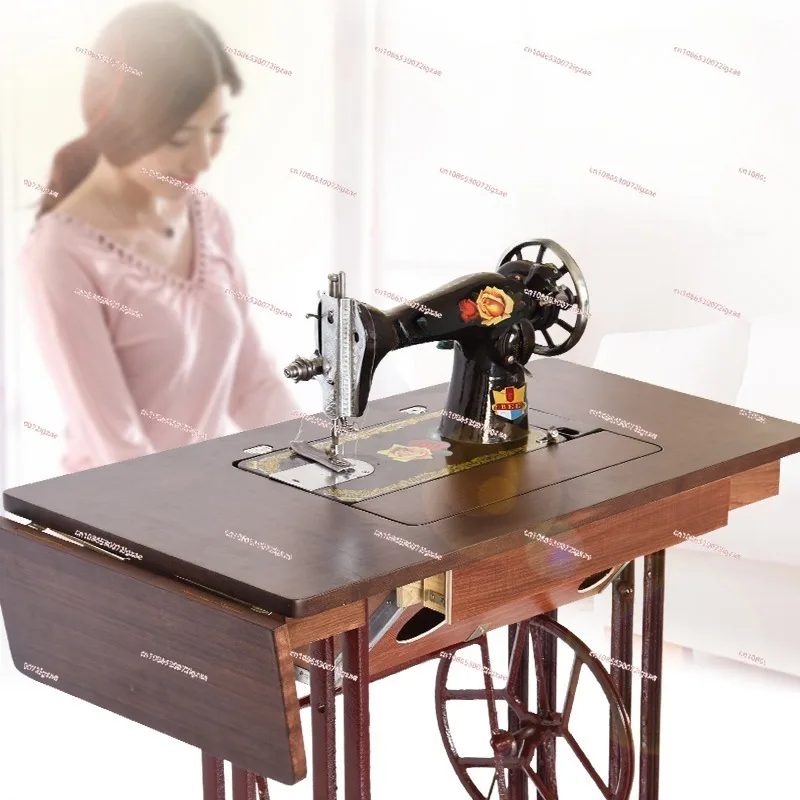 Household vintage sewing machine, South China Flying Man brand foot pedal authentic sewing machine, Bee Flying Man electric tail