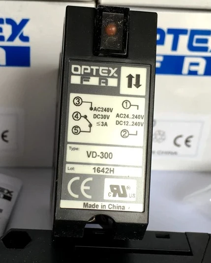 Japan OPTEX photoelectric switch VD-300T VD-300 V4D-200