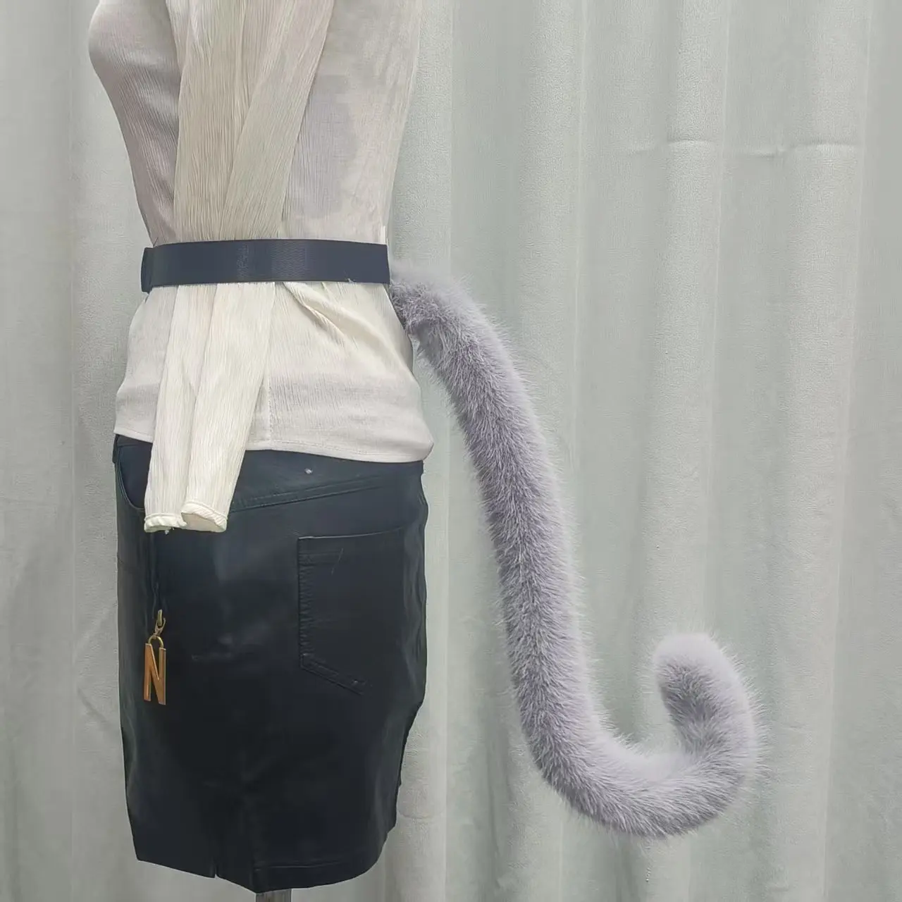 Handmade 70CM Furry Fox Tail Girl Plush Cosplay Prop Faux Fur Cat Tail Lolita Cosplay Animal Tails Halloween Party Kids Gift
