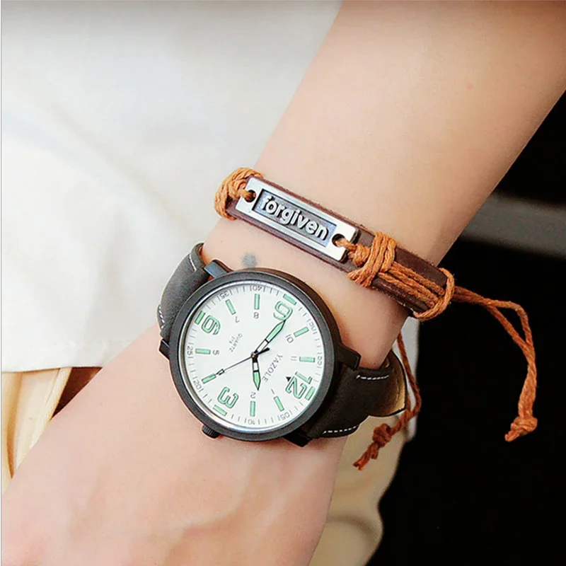 カジュアル Pu レザーメンズ腕時計 YAZOLE ブランドスポーツ発光アナログクォーツ腕時計男性ファッション男性時計モントルオム