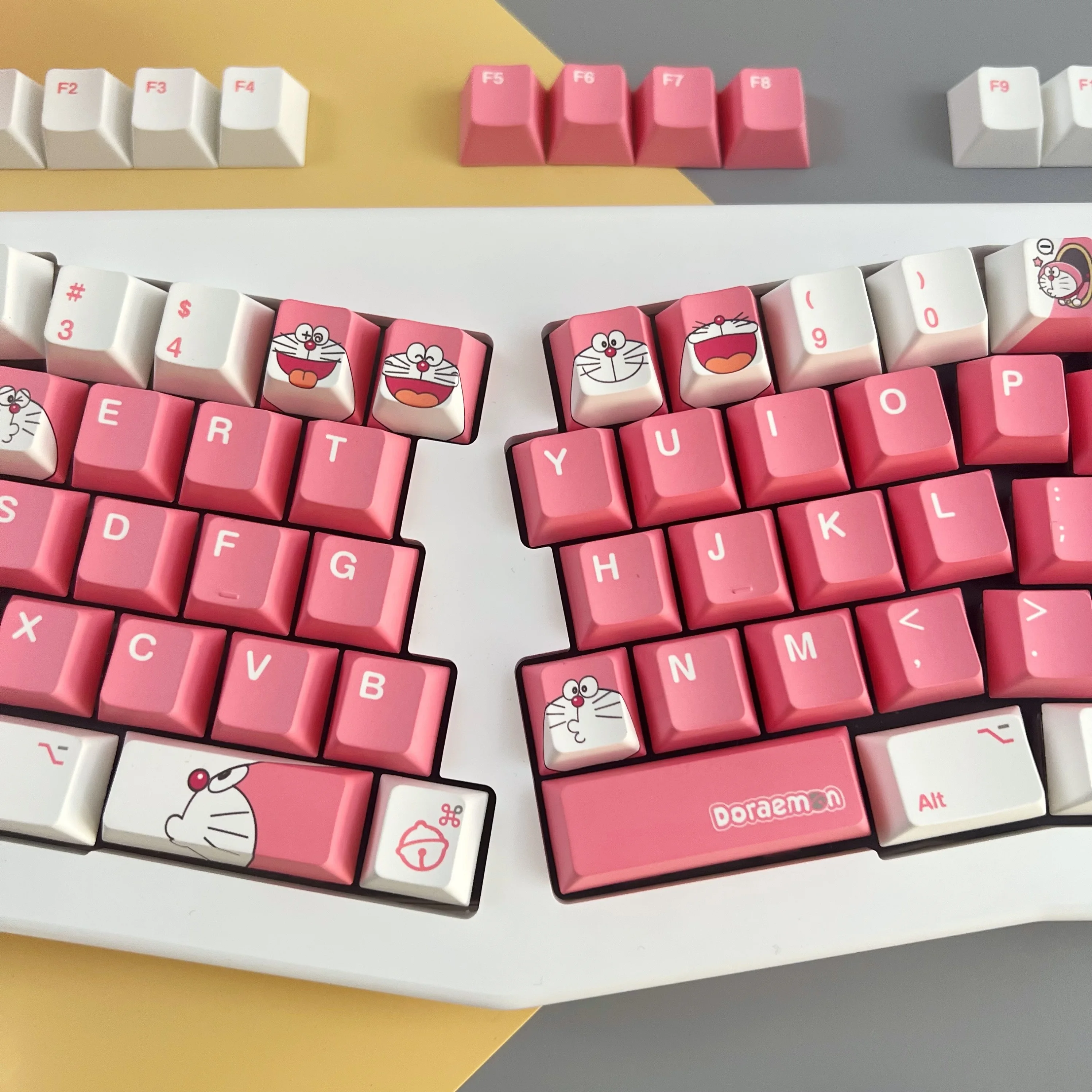 144 klawisze różowe Anime PBT Keycap profil wiśniowy dla klawiatury mechanicznej 61/6878/87/100/104/108