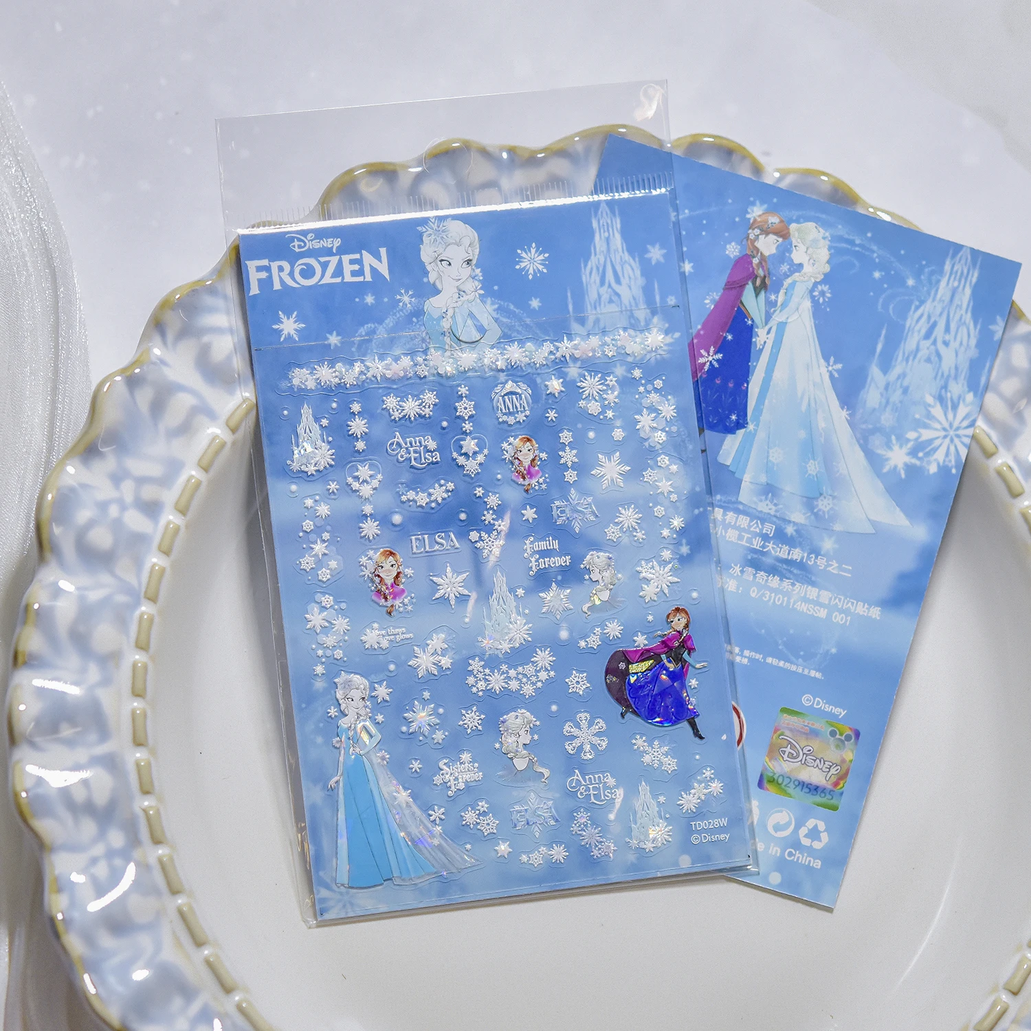 

1 PCS 5D Disney Mermaid Nail Art Stickers Snow Queen Nail Parts Cute Winnie the Pooh Mickey Nail Charm Press On Nails