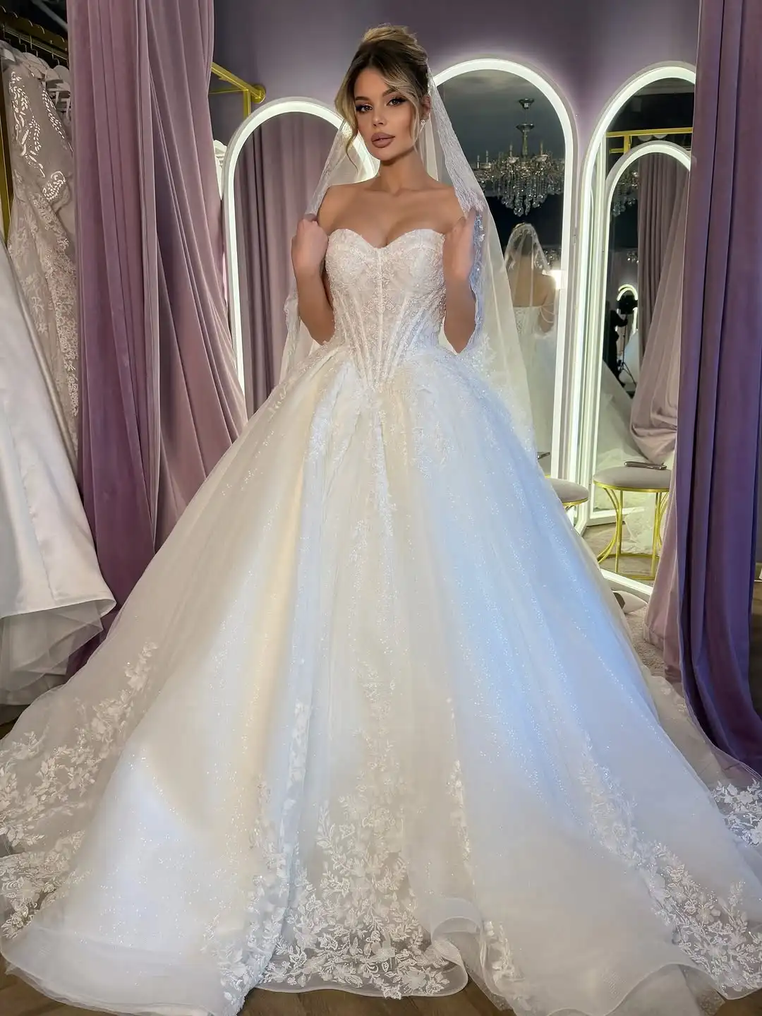 Customized Gorgeous Wedding dress Beaded sweetheart Sleeveless puffy skirt Bridal dress 2026 Vestidos de novia