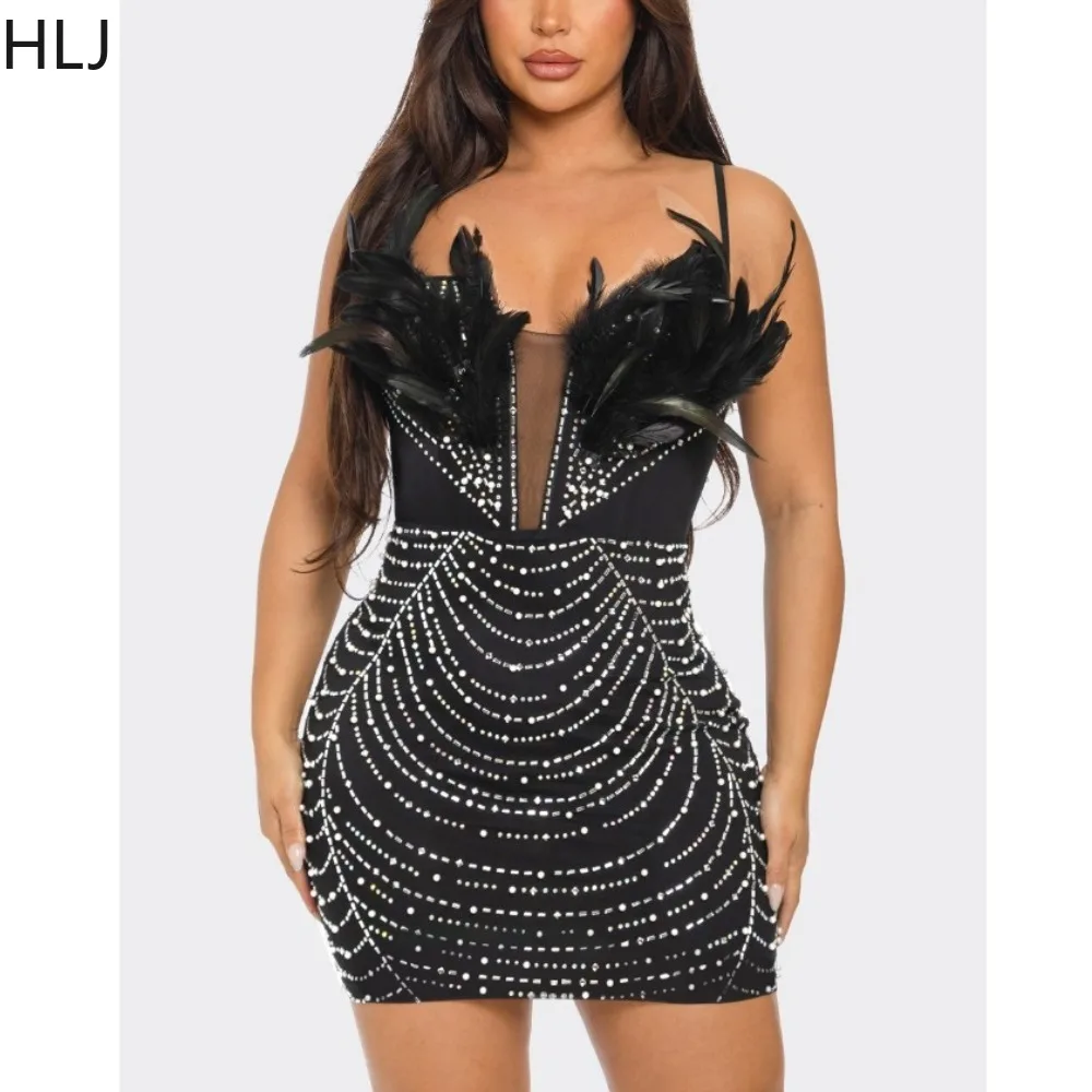 

HLJ Black Sexy Feather Splicing Rhinestone Bodycon Evening Party Suspenders Dress Women Sleeveless Backless Slim Vestidos 2024