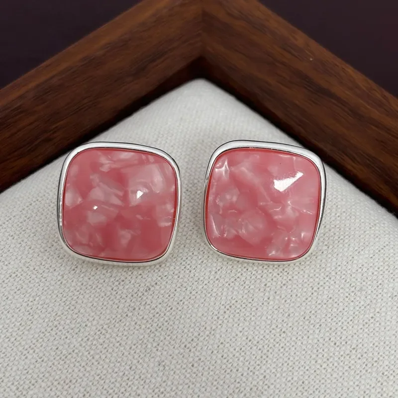 Summer new natural fritillary square stud earrings for women's niche design Macaron versatile simple temperament stud