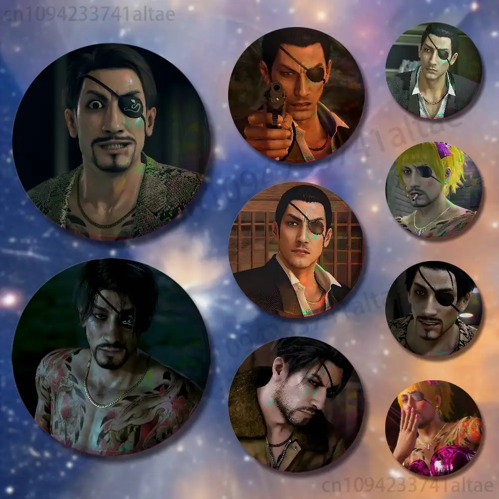 

Goro M-Majima Badges 25mm 32mm 44mm 58mm 75mm Round Cosplay Pin Bag Decor Fans Collect Friends Gifts Souvenir