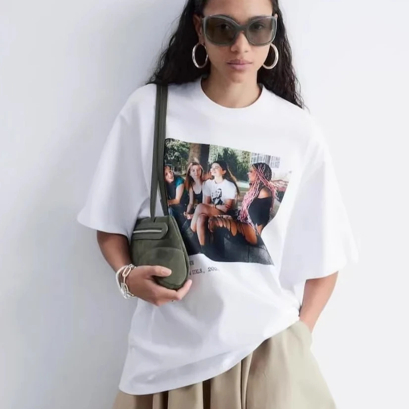 Vintage Group Photo Print Cotton Tee - Women's Loose Fit Crew Neck Nostalgic T-Shirt Sweet Lady Girls Oversize Streetwear Unique