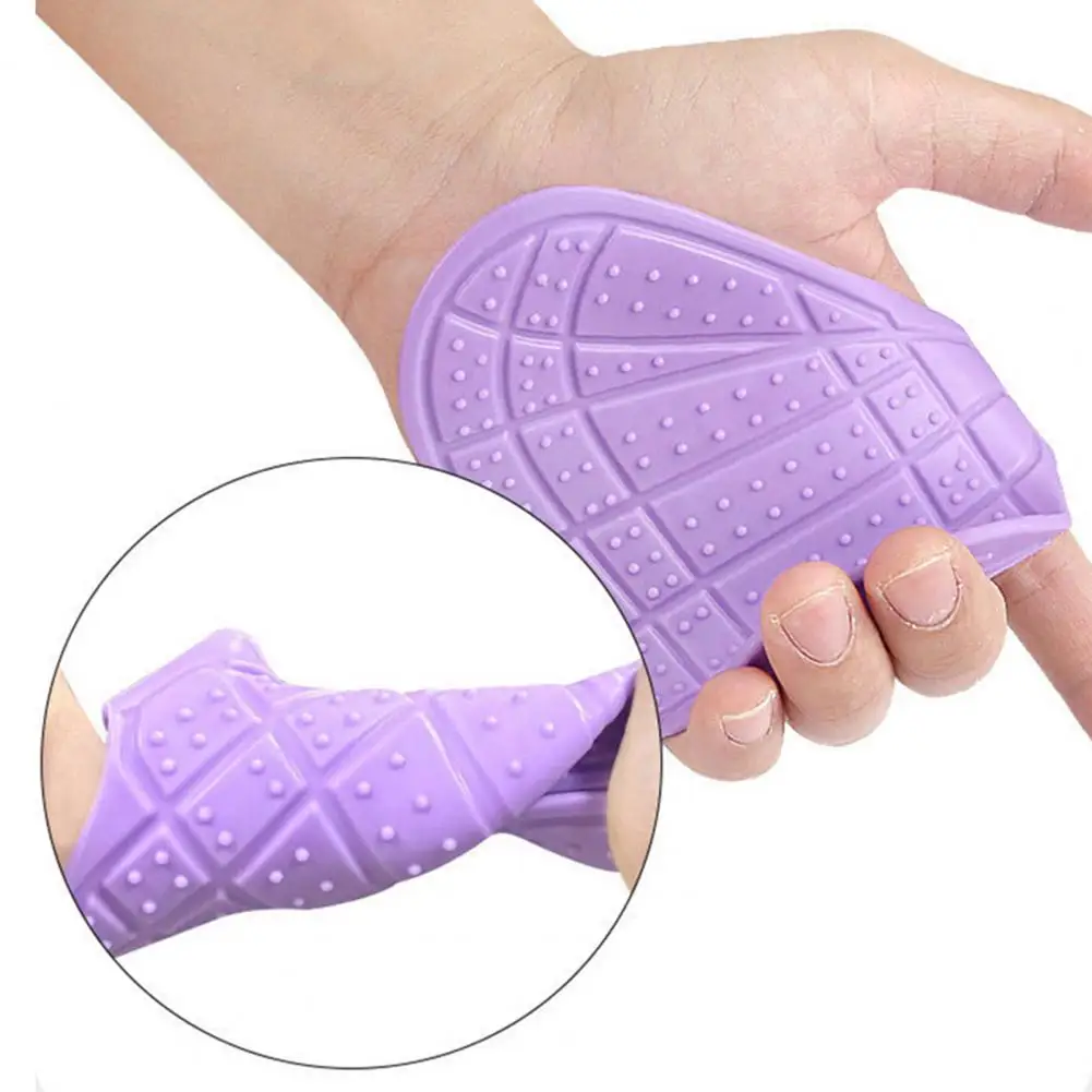 Palm Protectors to Prevent Calluses During Weightlifting Palm Protectors for Weightlifting Silicone Palm for Weightlifting