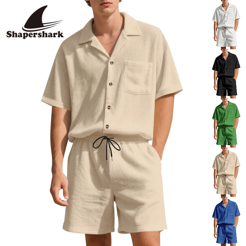 Shapershark O mais recente conjunto masculino de verão é uma camisa polo solta, casual estilo resort de praia e shorts conjunto de 2 peças