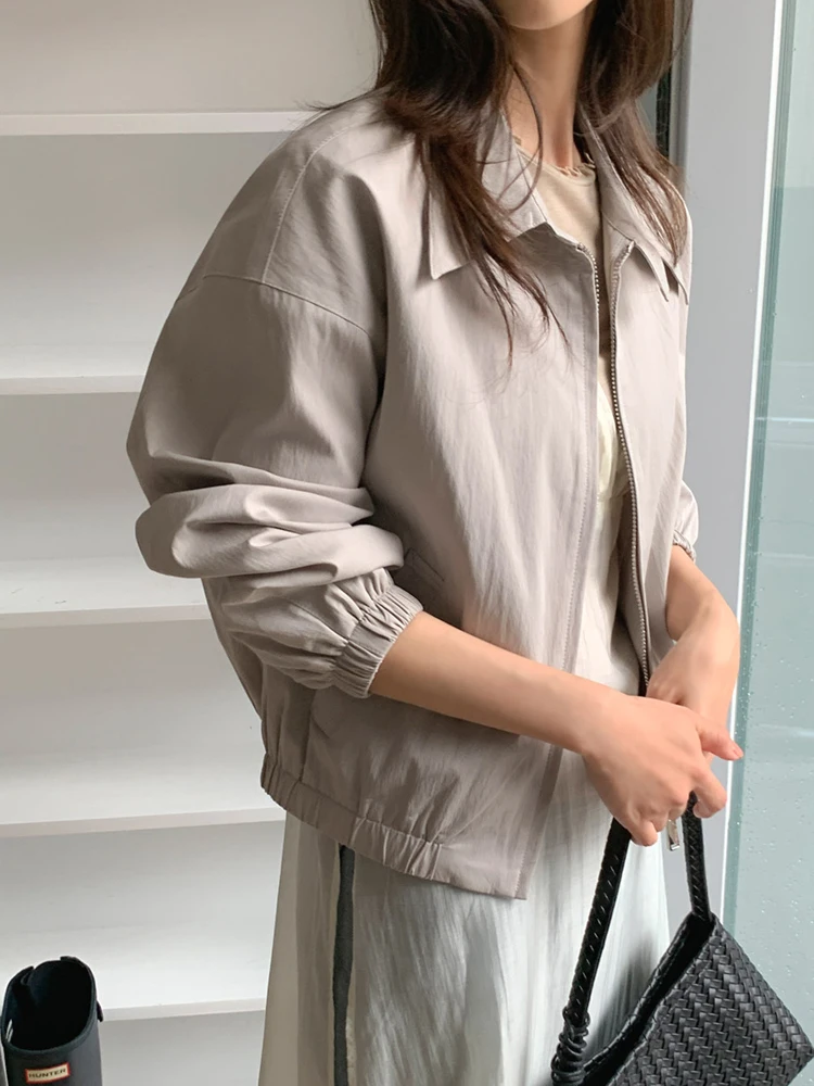 

Короткая стильная куртка женская корейская повседневная тонкая молния кардиган простая стильная корейская версия легкая куртка