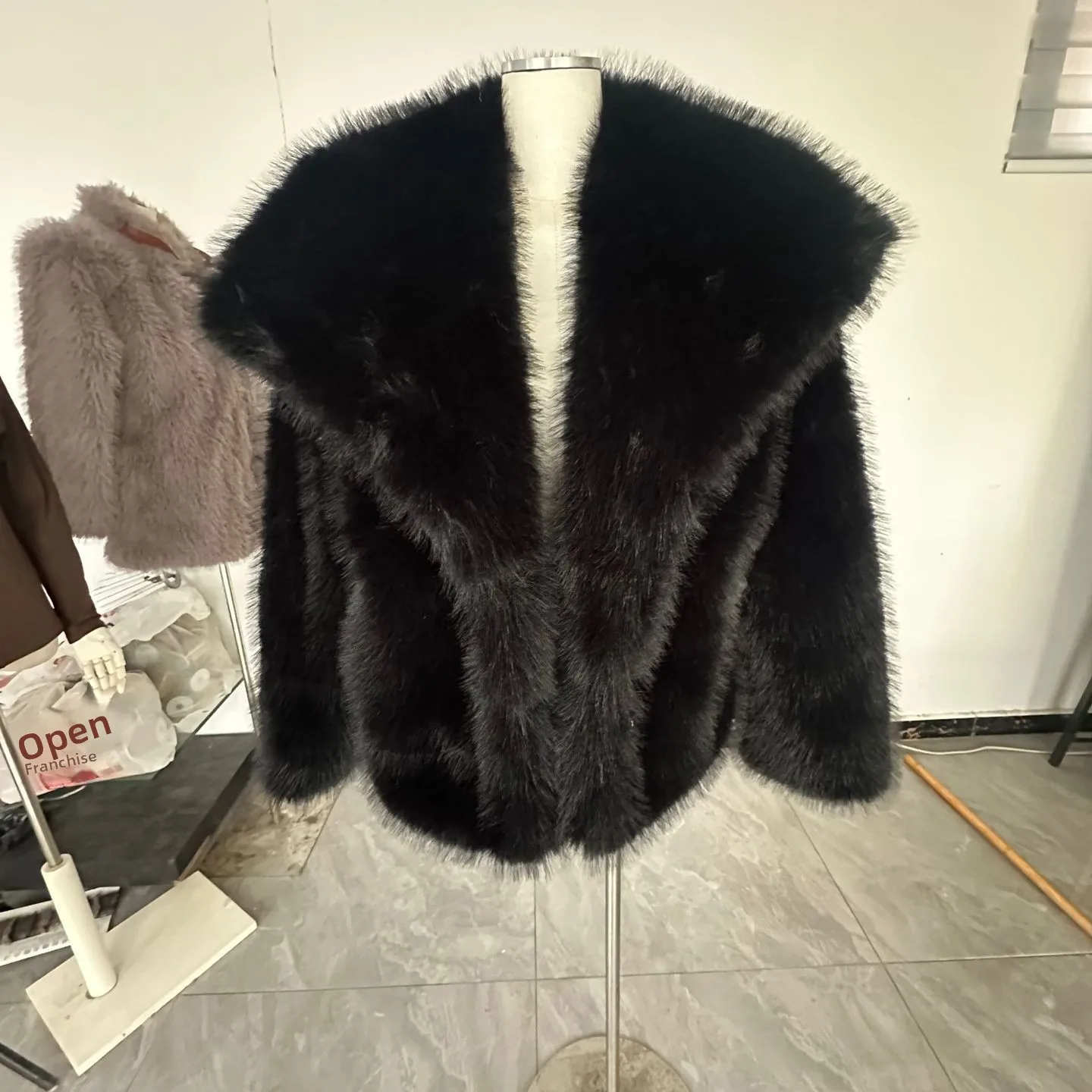 Women's Fur Coat Large Collar Loose ort Sle Mink Fur Warmth Outerwear Casual Wear Spring Autumn Winter Faion Sle