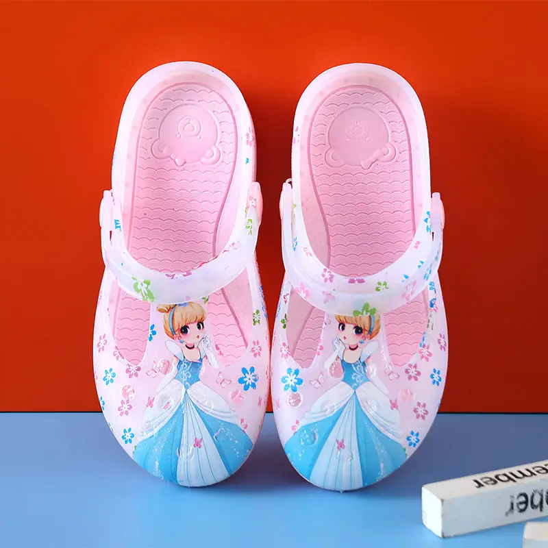 Pantofole per bambini estate ragazze principessa scarpe da spiaggia da giardino antiscivolo fondo morbido sandali per bambini scavati scarpa rosa blu