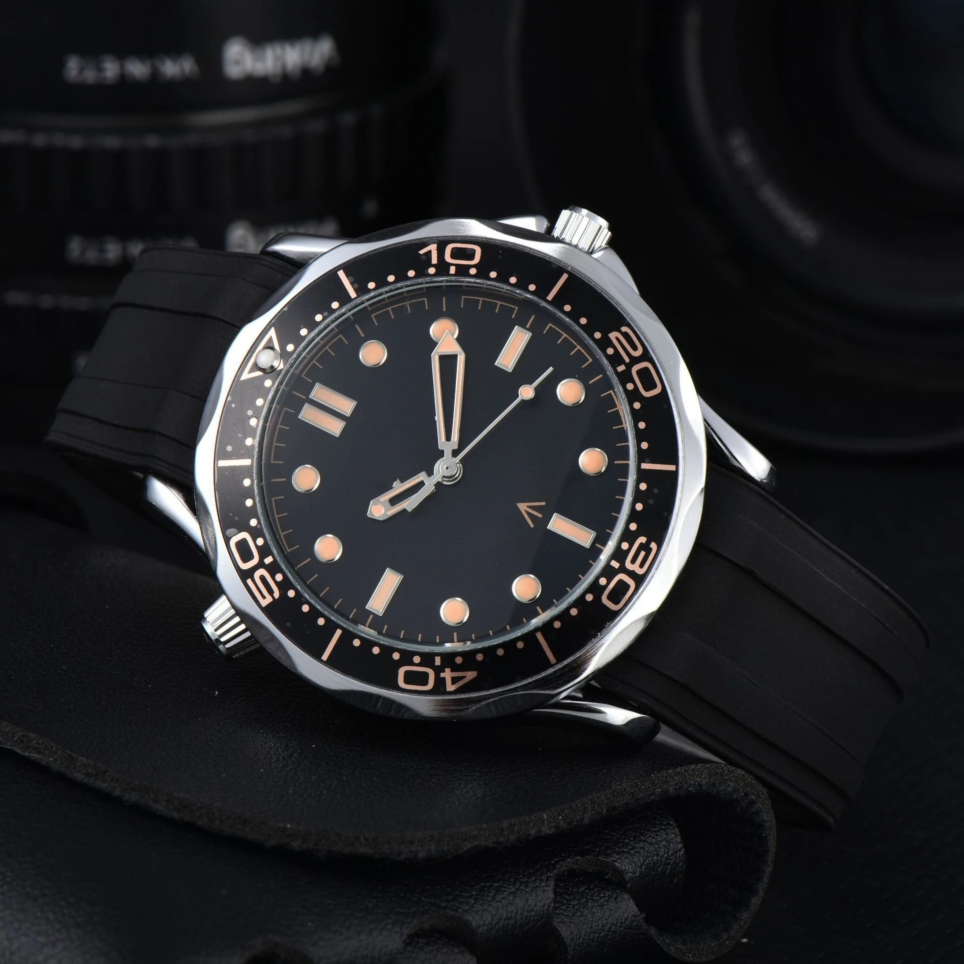 ساعة رجالي فاخرة بتصميم جديد، ساعة يد عصرية عالية الجودة مع حركة كوارتز يدوية دقيقة 3، ساعة يد عالية الجودة