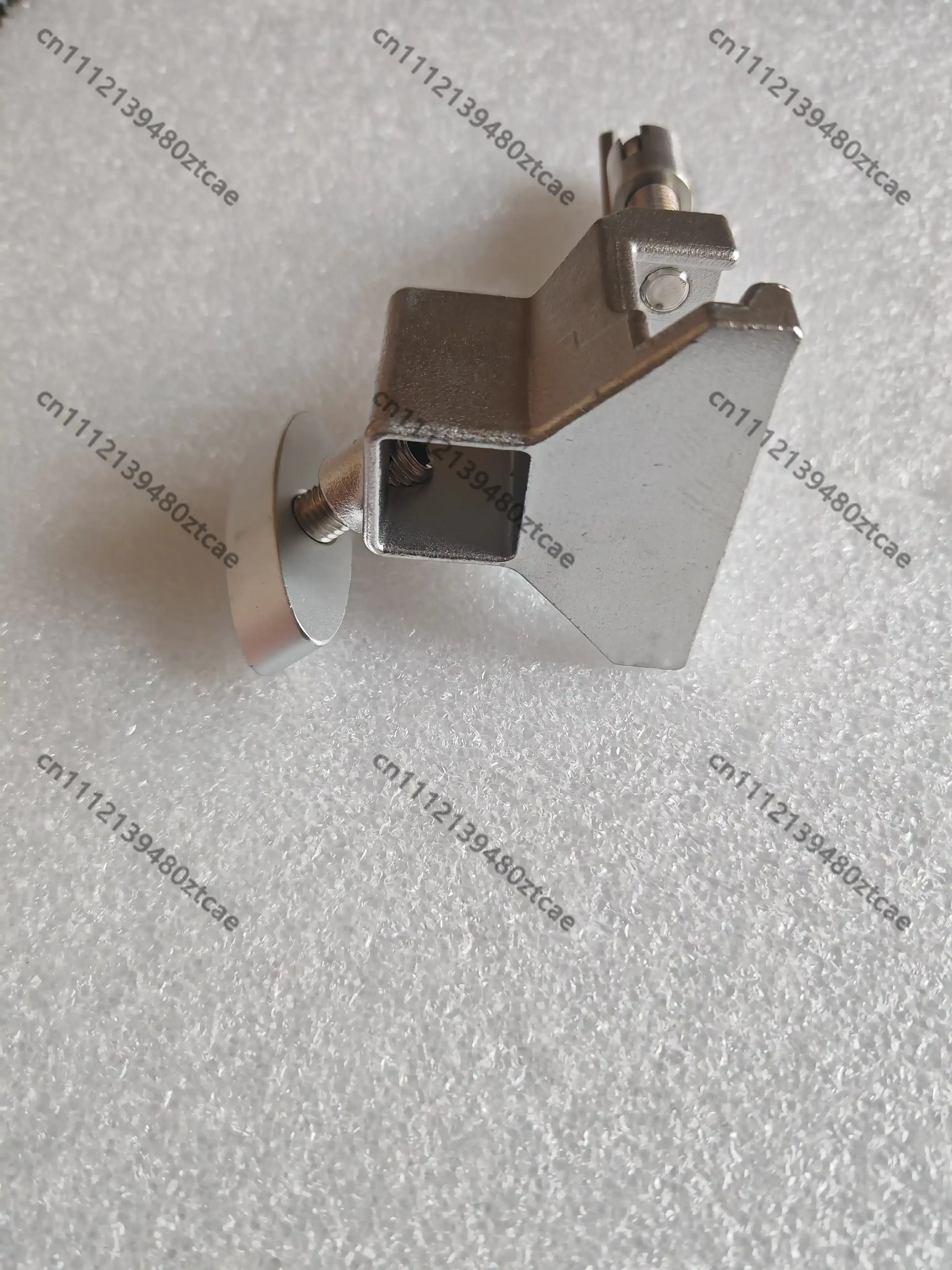 Universal Square Hole Fixing Clamp Operating Table Side Rail Lock Medical Replacement Accessories