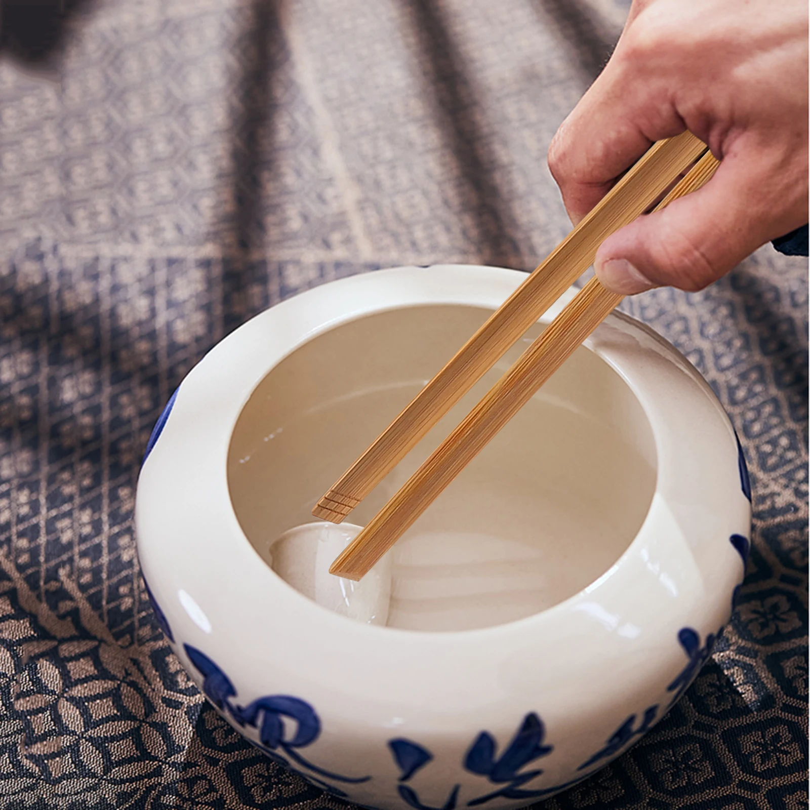 

1pc Bamboo Tea Ceremony Tongs Non-Slip Ergonomic Eco-Friendly Kitchen Accessory Serving Food Bbq Tools Cooking Supplies
