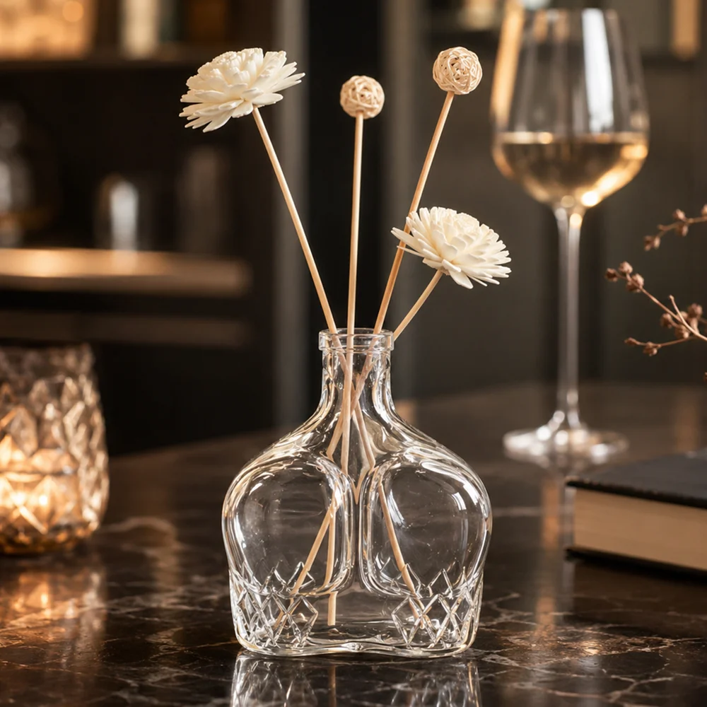 Home Fragrance Aroma Set - Creative Human-Shaped Rhombus-Patterned Aromatherapy Glass Bottle,