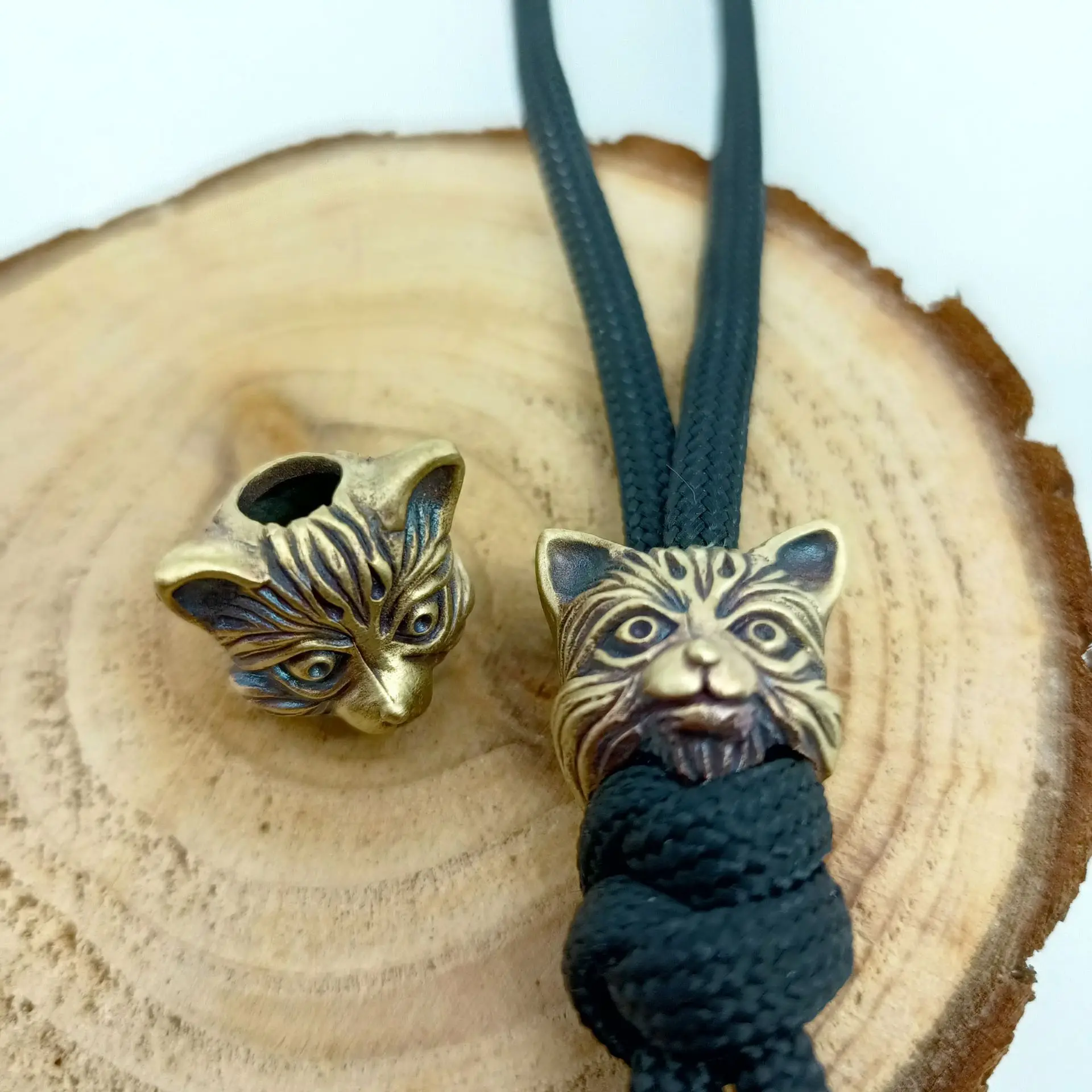 1PC Civet Cat Retro Brass Copper Paracord Beads Lanyard Pendants Knife Beads Parachute Cord Pendants Beads EDC Tool