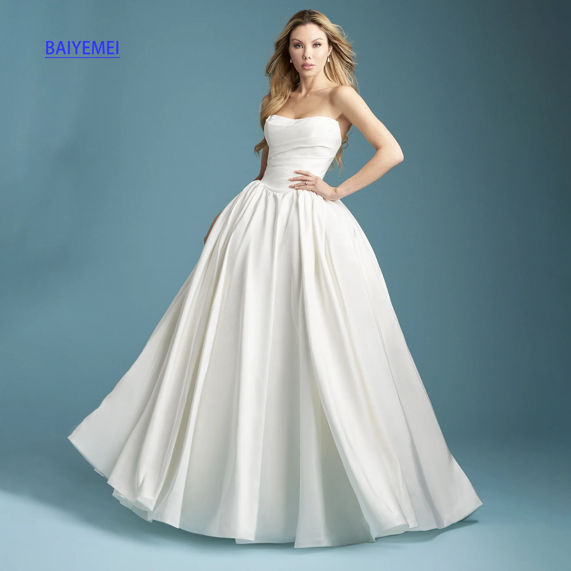 Women Strapless Ball gown A Line Satin Wedding Dress for Bride Princess Bridal Gown with Covered Buttons Chapel Train Customized