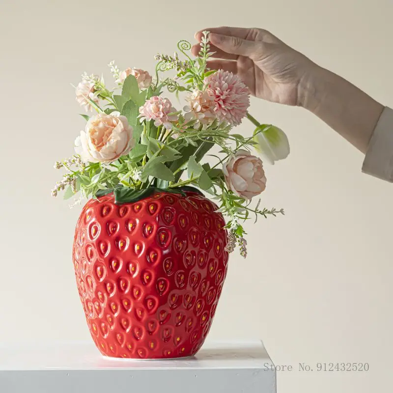 Strawberry Shape Vase, Nordic Style, Creative Modern Ceramic Dried Flowers, Gardening, Home, Living Room Decoration, 1Pc