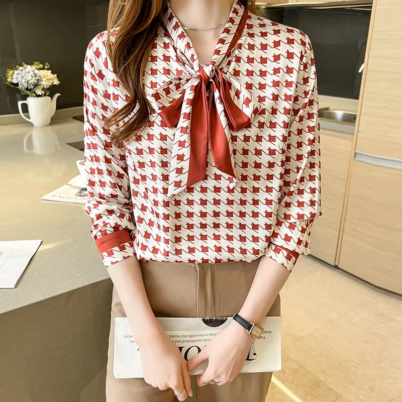 Satin Women\'s Shirts Spring/summer Silk Plaid Vintage Blouses Loose Long Sleeves Women Tops Solid Bow Fashion Clothing