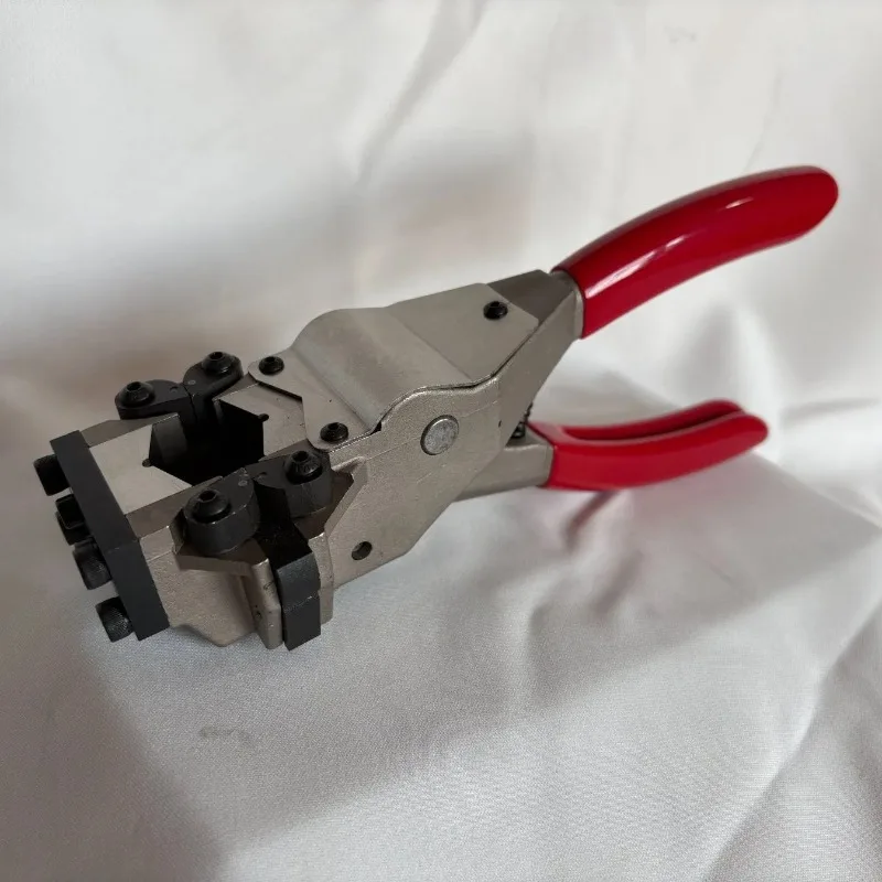 

Ly-II Type Handheld Cold Welding Machine for Welding Copper Wires