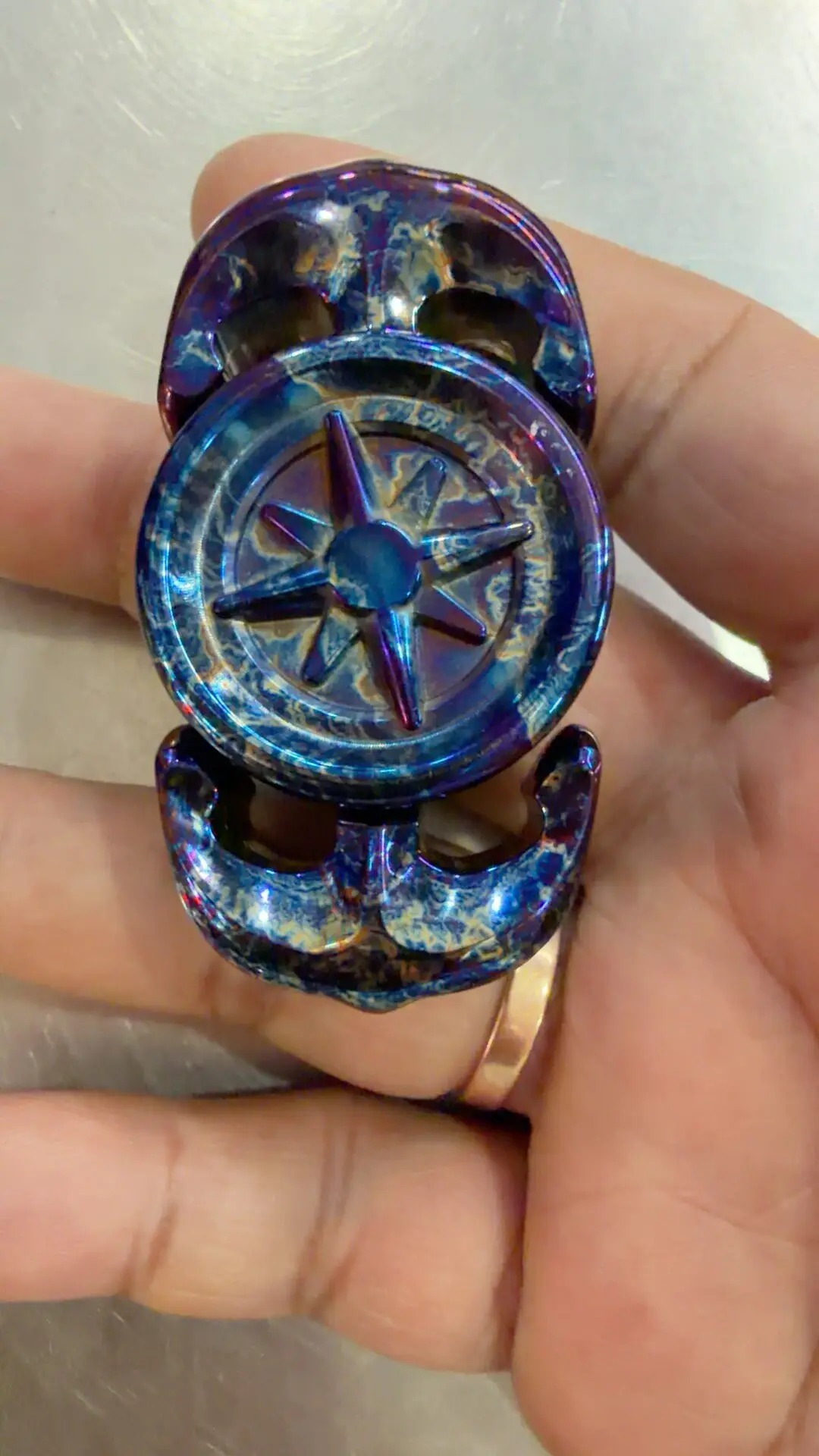 Used EDC GALA EDC Storm Titanium EDC Decompression Toy
