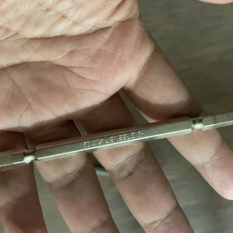 Hexagon socket screwdriver bit H1.5-H8