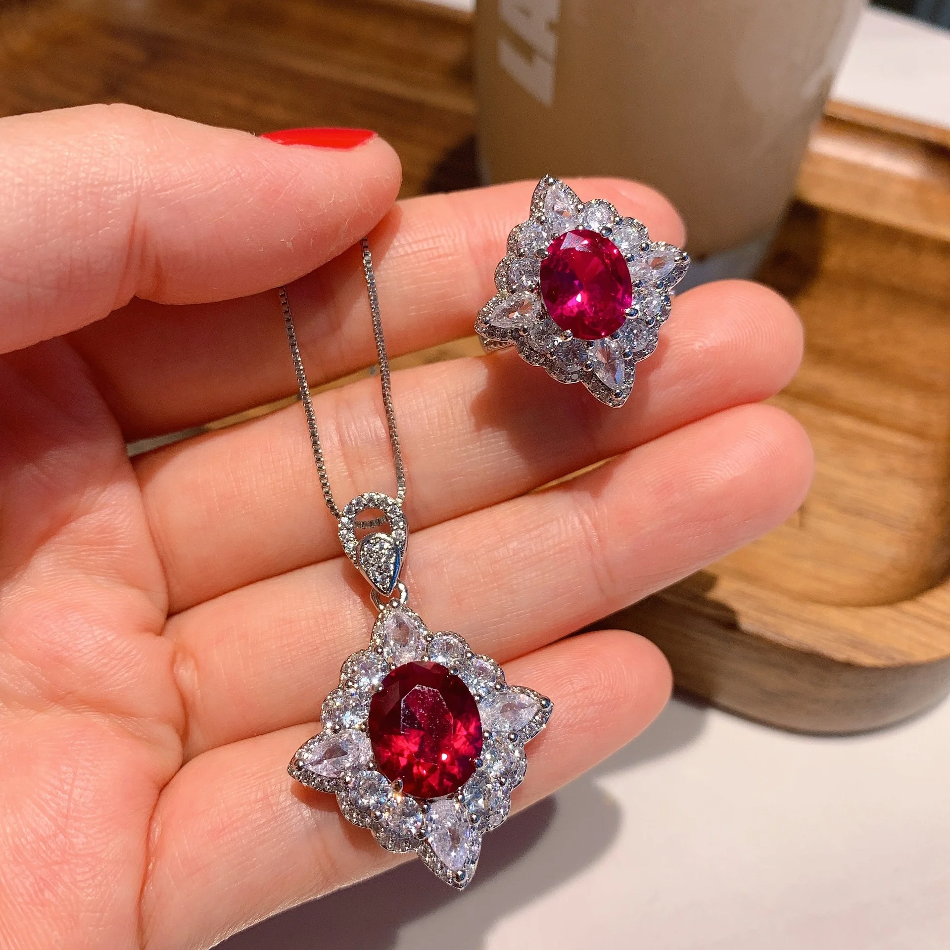 genuine Luxury brand jewels Tiktok Live Broadcast of Popular Anti real Pigeon Red Treasure Necklace Set Main Stone Pendant 10 12