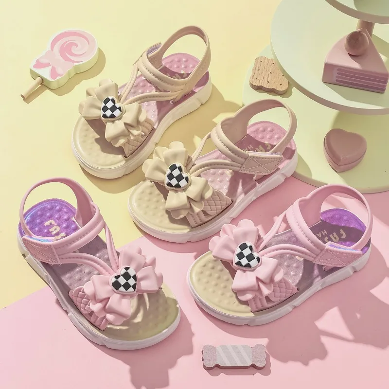 

2026 Spring/Summer New Children's Fashion Pink Princess Shoes Soft soled Non slip Beach Sandals Outdoor Comfortable