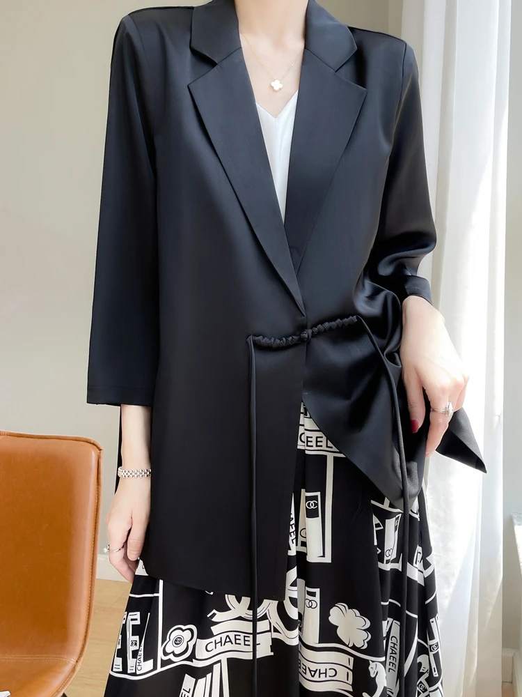 Sommer Neue Sle frauen Anzug Jaet V-Ne Belted Svel Satin Acetat Faionable Lose Fit Reine Farbe Vielseitig