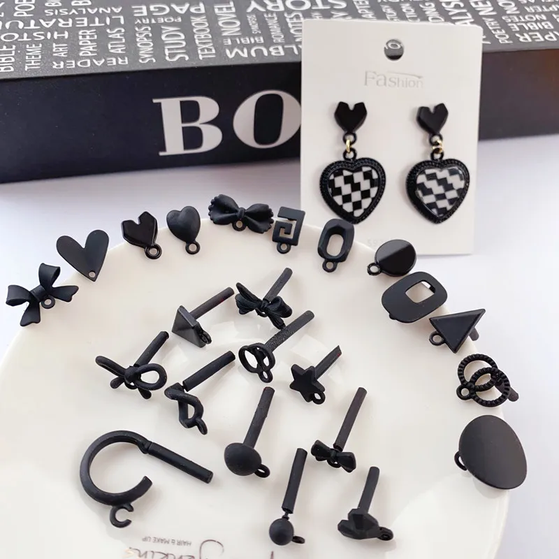 10 sztuk czarny Love Heart kolczyki złącza Butterfly Star Hollow okrągły wkręt kolczyk ustawienia kolczyk baza dla Diy tworzenia biżuterii