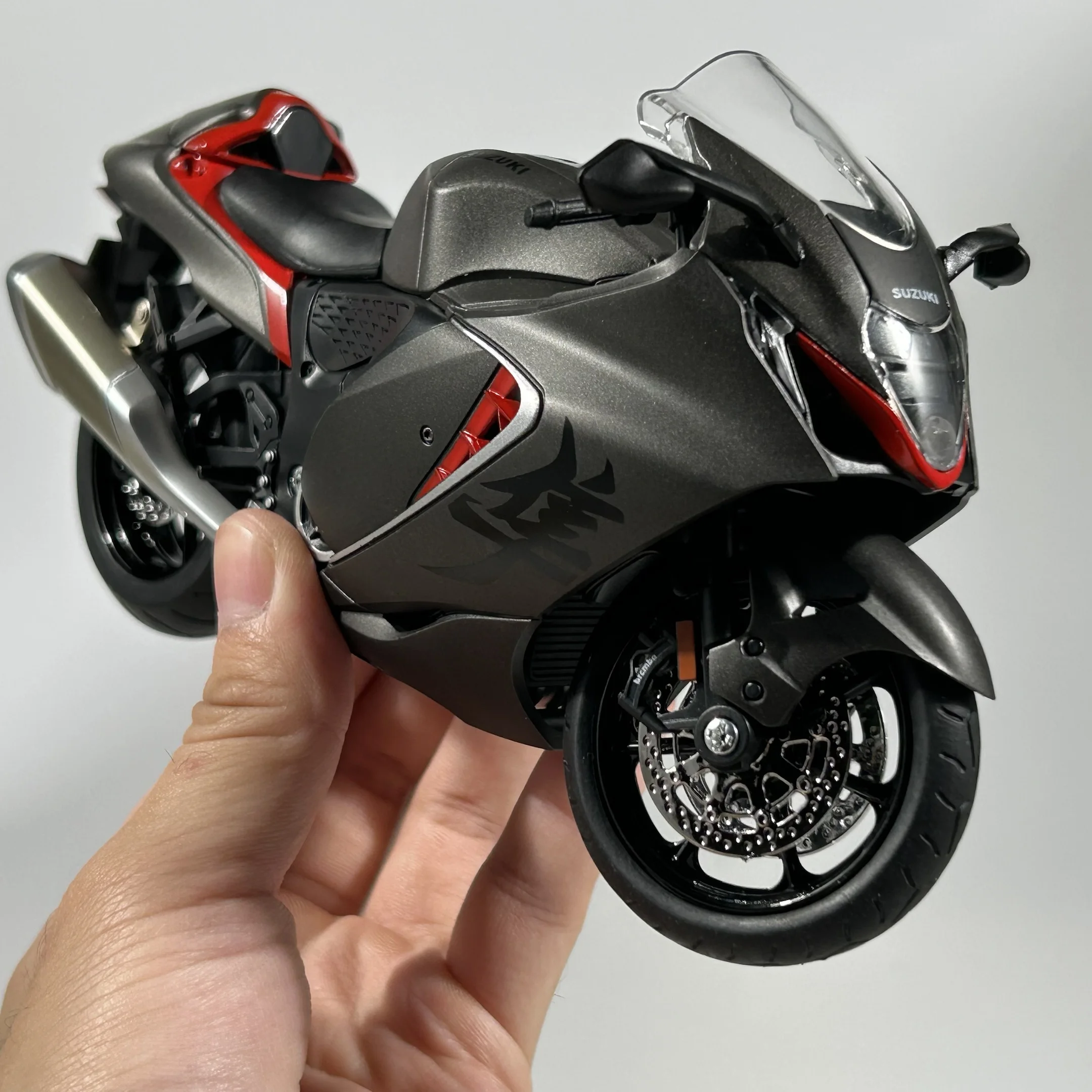 1:12 سوزوكي هايابوسا GSX1300R دراجة نارية عالية الأداء سبيكة معدنية دييكاست نموذج سباق الدراجات النارية مجموعة ديكور المنزل #2