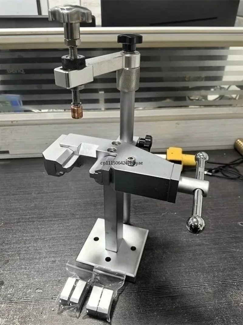 For Universal Fuel Injector Fixed Clamp Holder,High Pressure Common Rail Injector Disassembly Bracket Repair Bench Tool