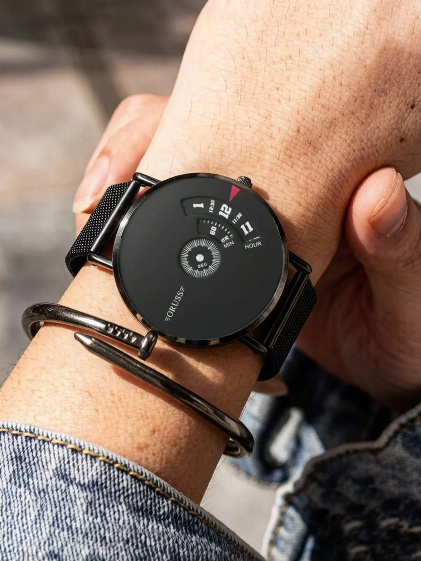 Men No Hands Rotating Dial Quartz Watch Blue Sunburst Dial Black Nylon Strap Unique Fashion Wristwatch