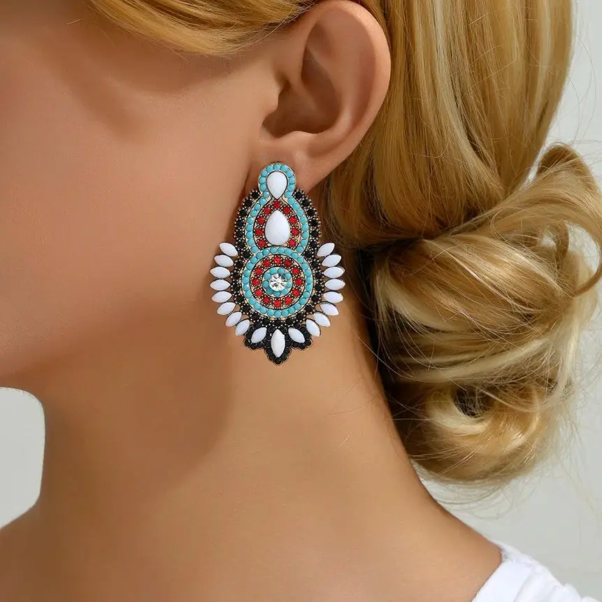 

Retro Bohemian Ethnic Style Flower Pattern Drop Earrings For Women Luxury Inlaid Colorful Beads Delicate Female Gift Ear Jewelry