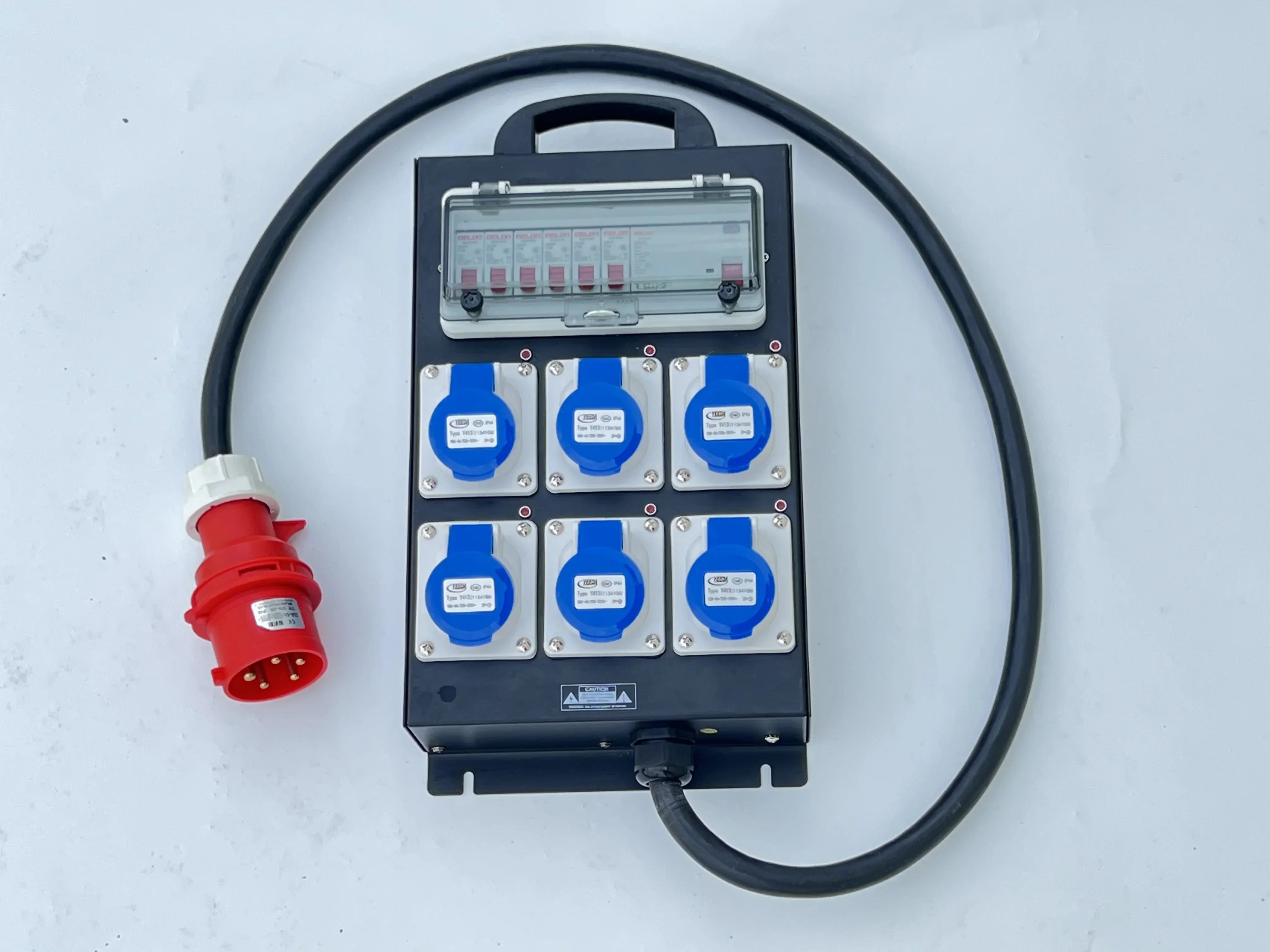 

Портативный распределитель питания 2026 Stage 32A с входом 380В и выходом CEE, электрический распределительный блок для сцены